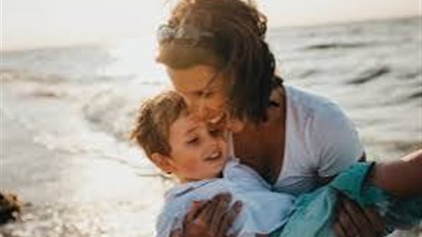 علاقة الأم وابنها