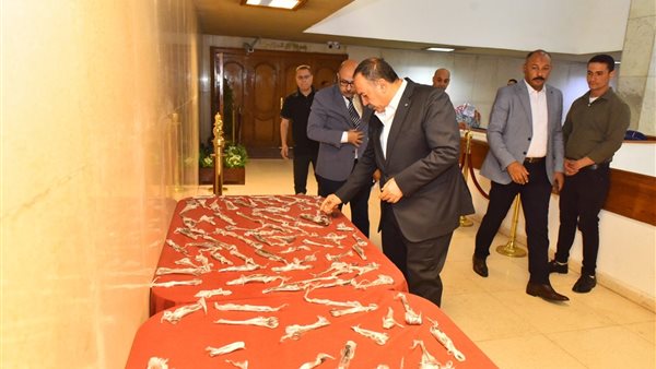 تسليم الدفعة الثالثة