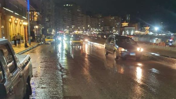 سقوط أمطار بالإسكندرية