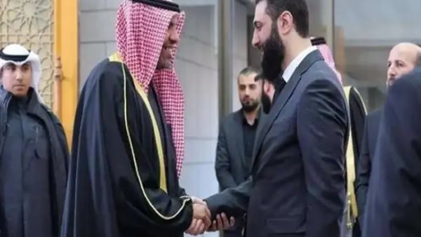 الرئيس السوري يصل