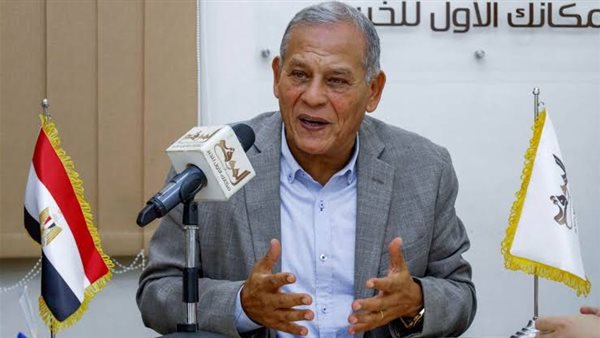 محمد أنور السادات