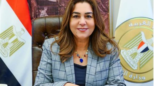 وزيرة التنمية المحلية