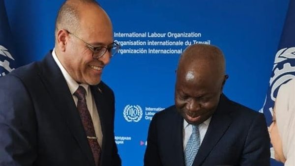 جانب من اللقاء