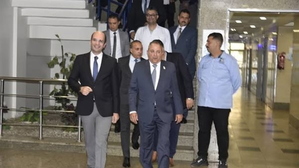 جانب من جولة محافظ