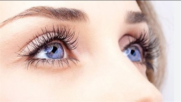 رموش طبيعية 