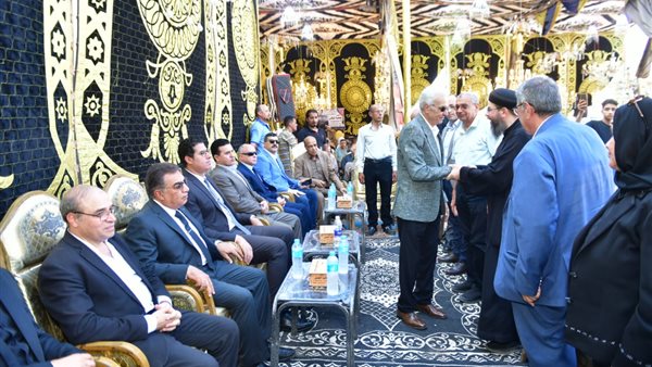 محافظ الدقهلية يقدم