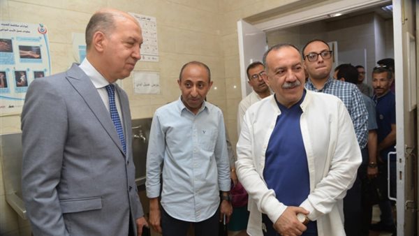 محافظ أسيوط