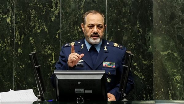 وزير الدفاع الإيراني