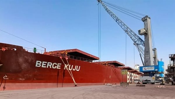 ميناء السخنة 