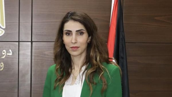  إيناس عطاري