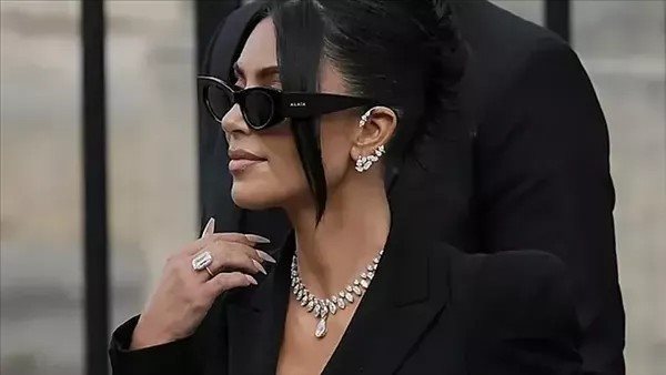 كيم كارداشيان 