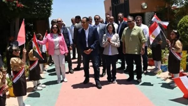 رئيس الوزراء يتفقد