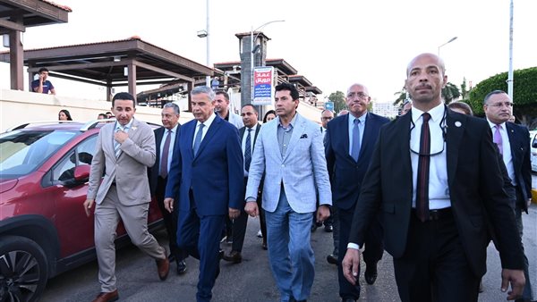  الدكتور أشرف صبحي