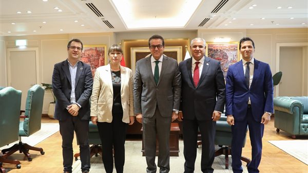  الدكتور خالد عبدالغفار