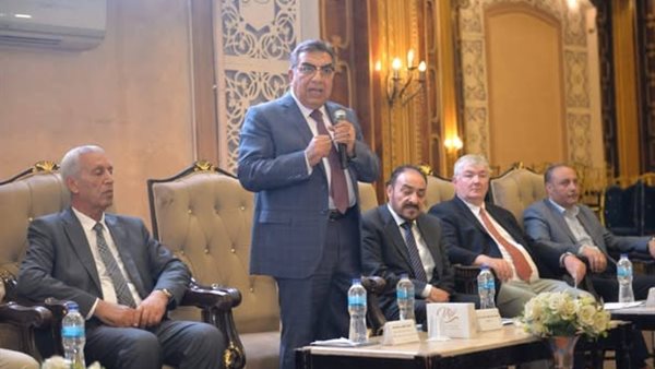 جانب من الجلسه 