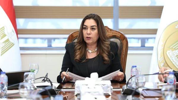 الدكتورة منال عوض