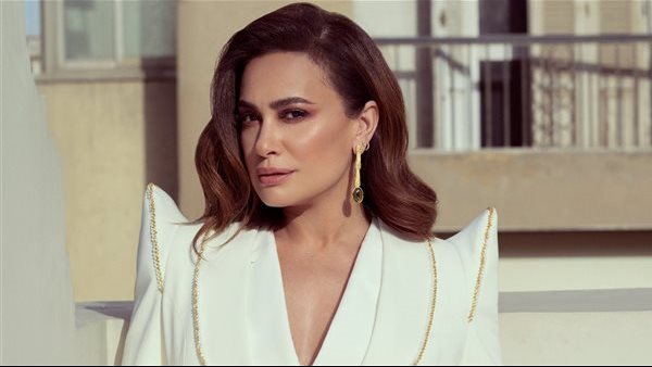 الفنانة هند صبري