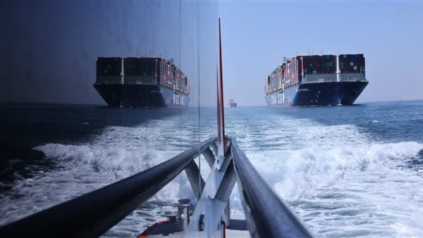 عودة السفن لقناة