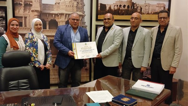 جانب من التسليم