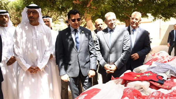 وزير الشباب والرياضة