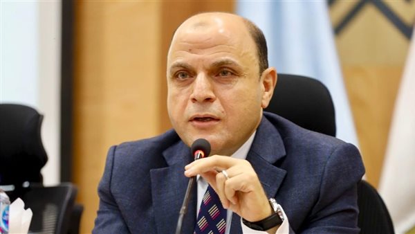 الدكتور علاء عبد