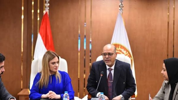 وزير العمل ووزيرة