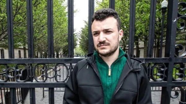 الناشط الفلسطيني