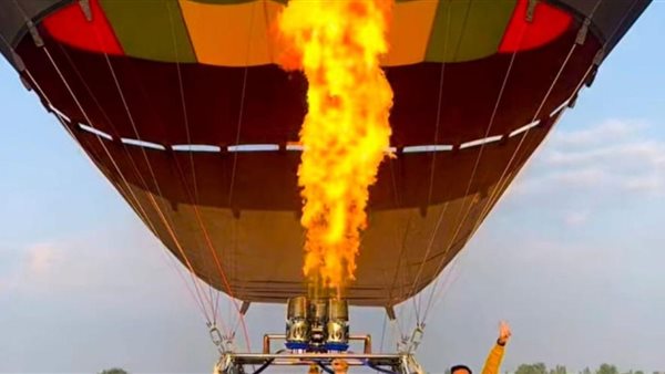   اندلاع النار في