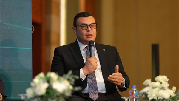 وزير الإسكان