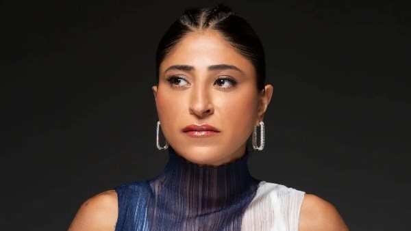 الفنانة شجون الهاجري