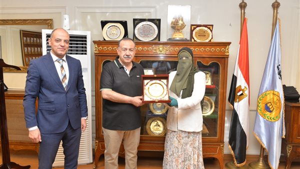  محافظ أسيوط