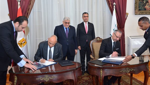 وزير التموين