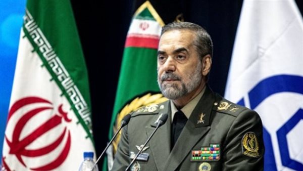 وزير الدفاع الإيراني