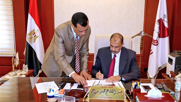 محافظ سوهاج يعتمد