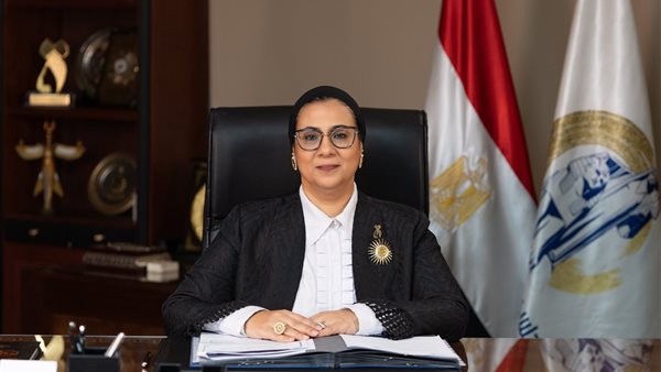  المستشارة أمل عمار