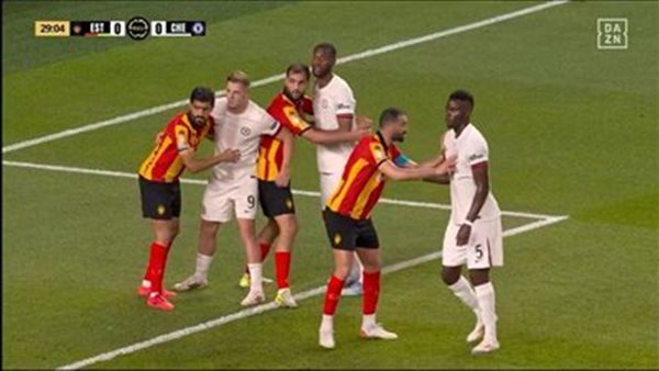 تشيلسي يتقدم على