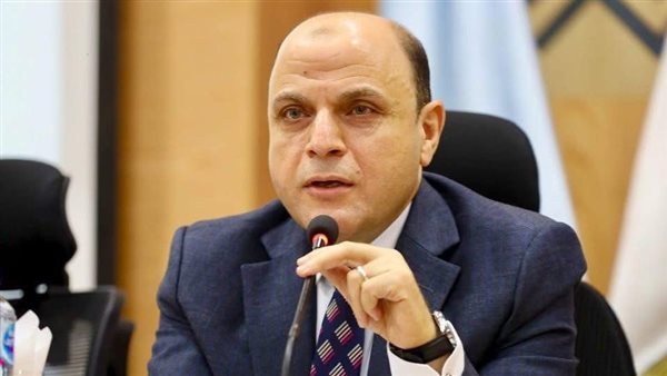 الدكتور علاء عبد