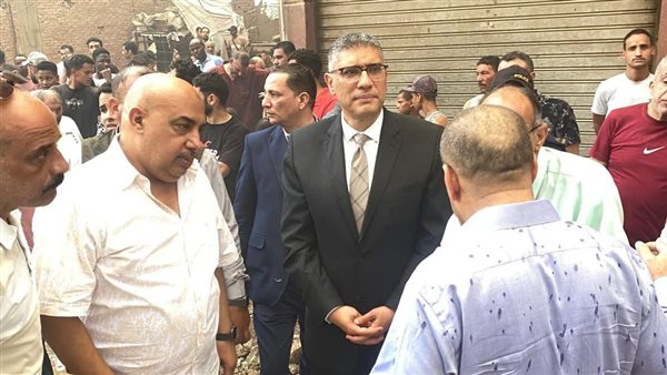 جانب من جولة المحافظ