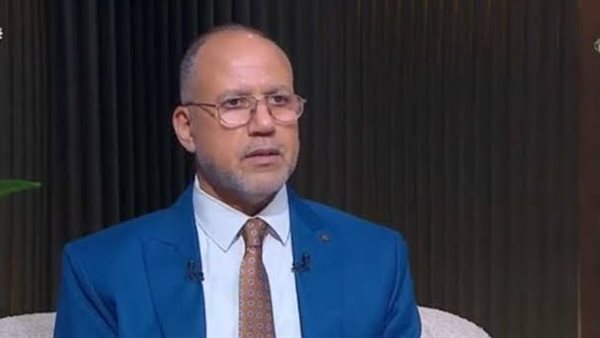 الدكتور عبداللطيف