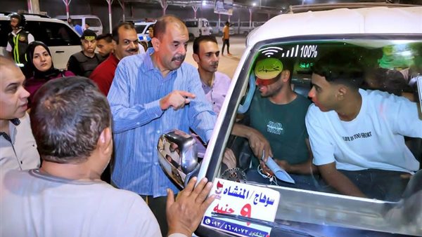 جانب من جولة المحافظ