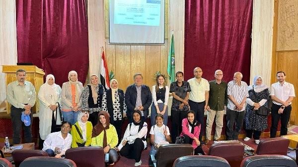 جانب من الحملة