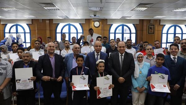 جانب من التكريم