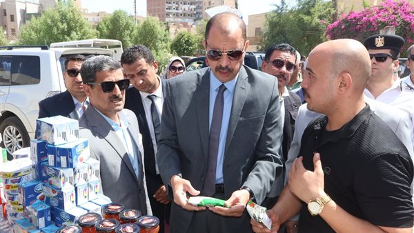 محافظ سوهاج يتفقد