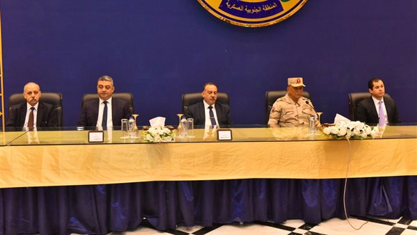  محافظ أسيوط