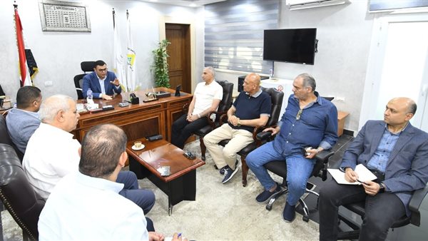 وزير الإسكان