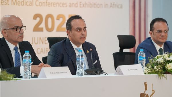 جانب من الجلسة