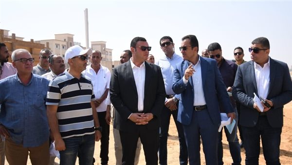 وزير الإسكان