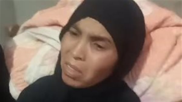 والدة ملك إحدى ضحايا