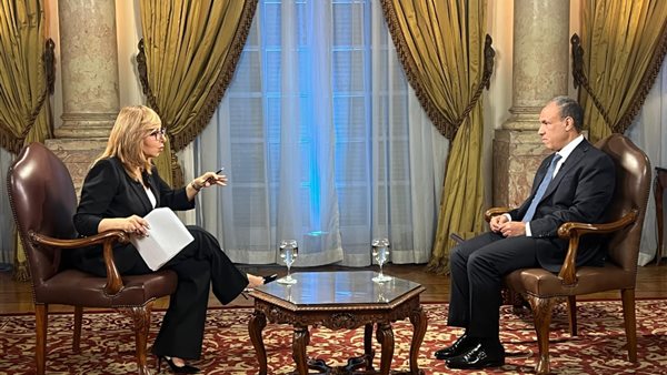  الدكتور بدر عبد