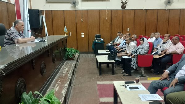 محافظ أسيوط